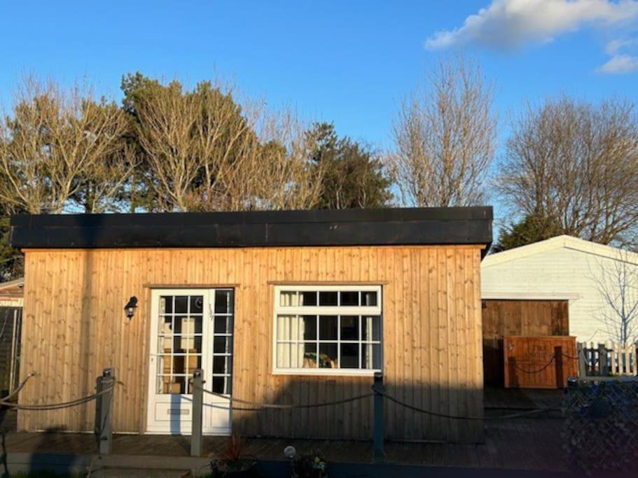 The Chalet By Hip Haus Humberston Kültér fotó